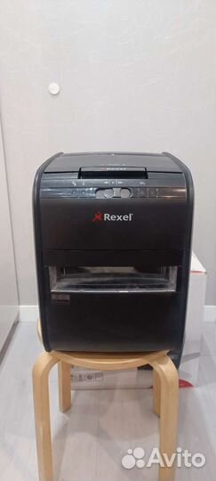 Измельчитель бумаги Rexel Auto+ 90X