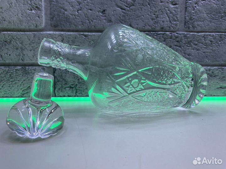 П.6924 Графин Хрустальный