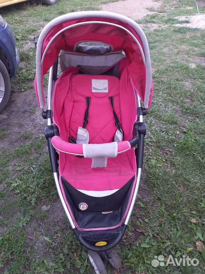 Прогулочная коляска