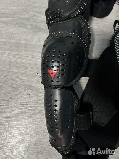 Защита спины и черепаха Daines и alpinestars