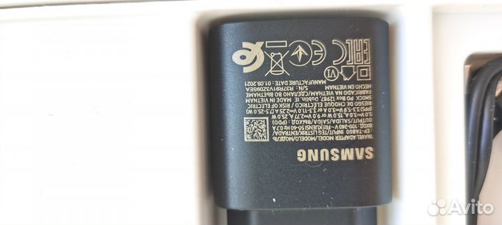 Беспроводное зарядное устройство 3 в 1 samsung