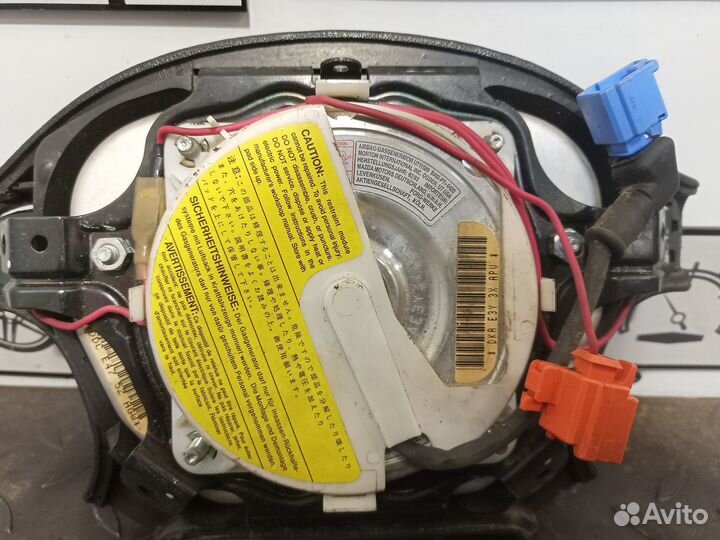 Подушка безопасности в рулевое колесо Mazda 626 GE