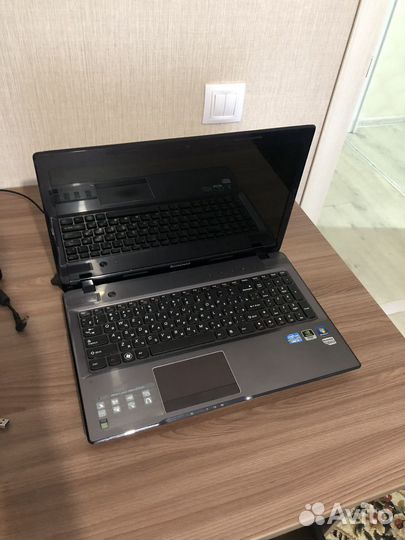 Ноутбук lenovo