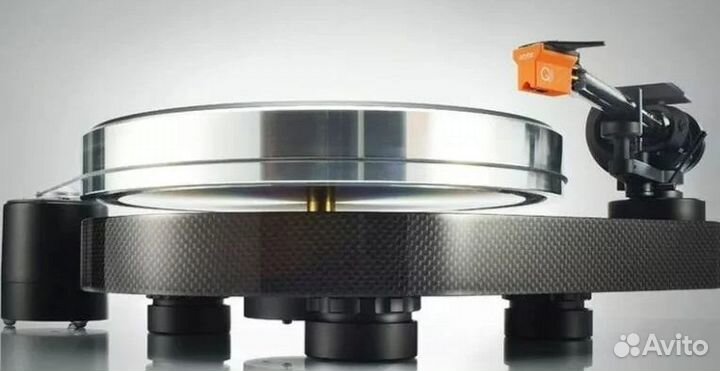 Проигрыватель винила Pro-Ject RPM 9 Carbon