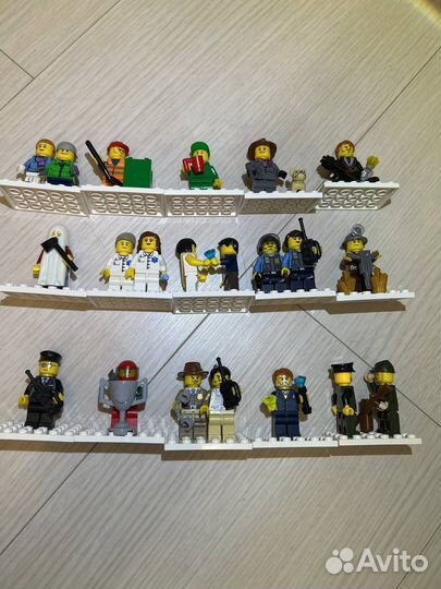 Коллекционный набор Lego фигурок