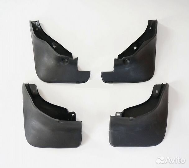 Брызговики Toyota Camry 10