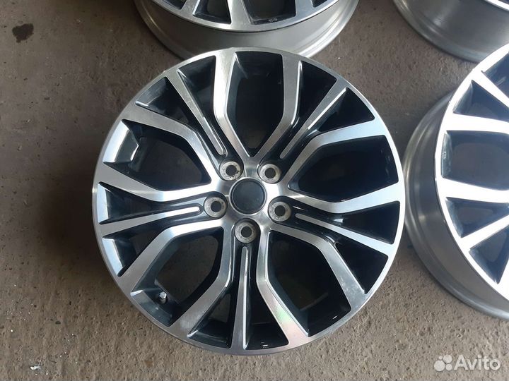 Диски литые r18 5x114.3