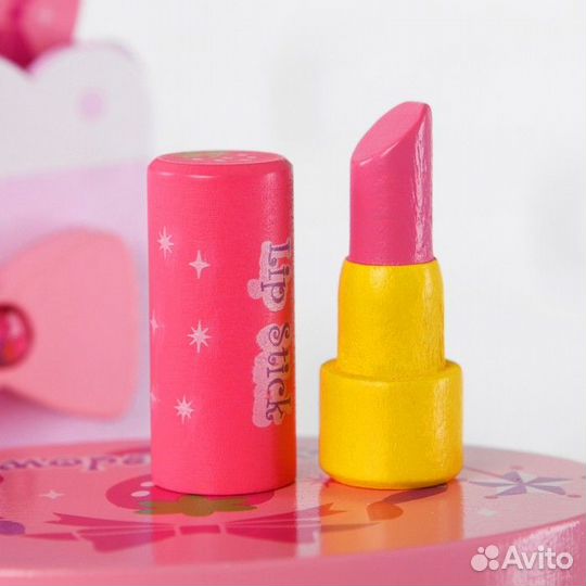 Туалетный столик 'Ягодка', принадлежности в наборе