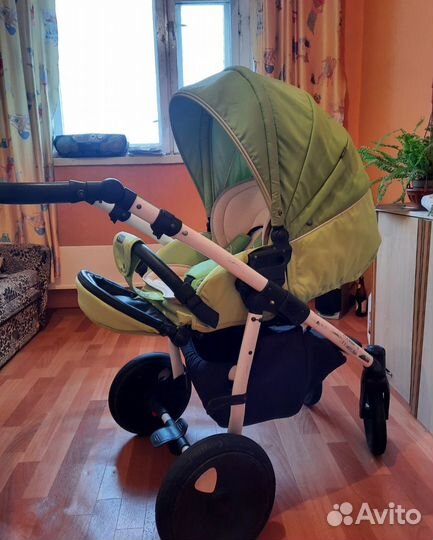 Детская коляска Zippy