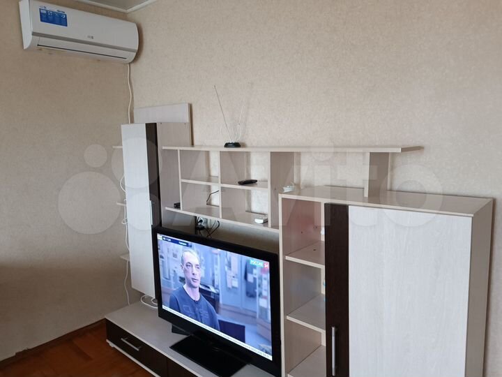 2-к. квартира, 45 м², 8/9 эт.
