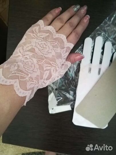 Перчатки кружевные