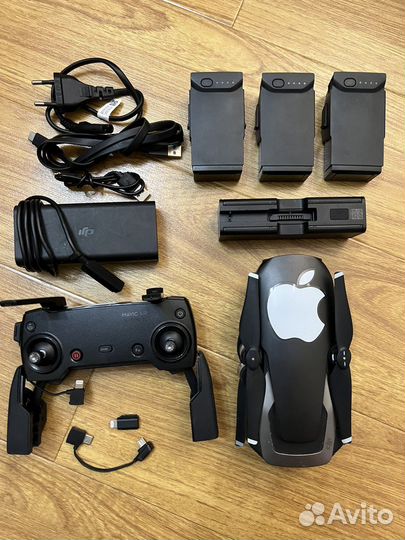 Квадрокоптер DJI Mavic Air