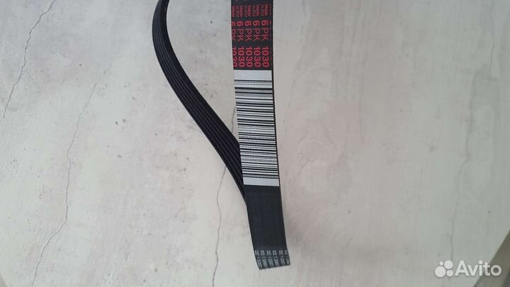 Ремень поликлиновой (генератора) ford