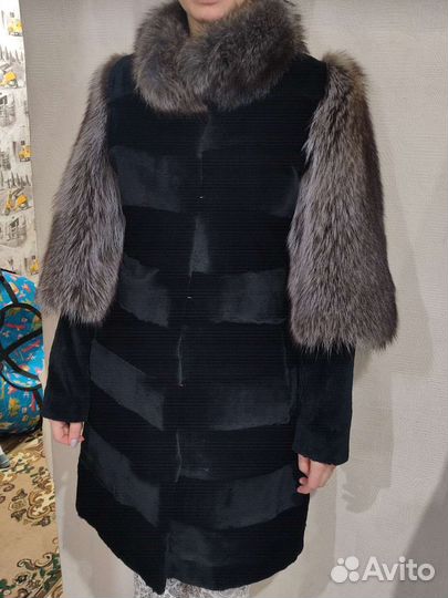 Шуба из мангуста с чернобуркой