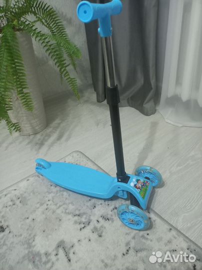 Самокат детский