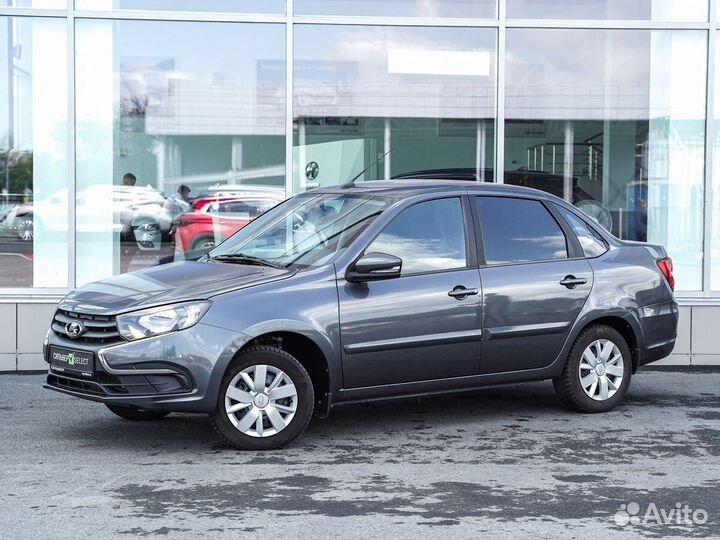 LADA Granta 1.6 МТ, 2021, 36 028 км