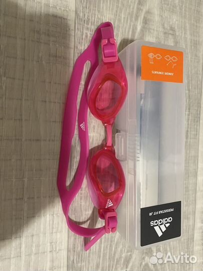 Очки для плавания adidas