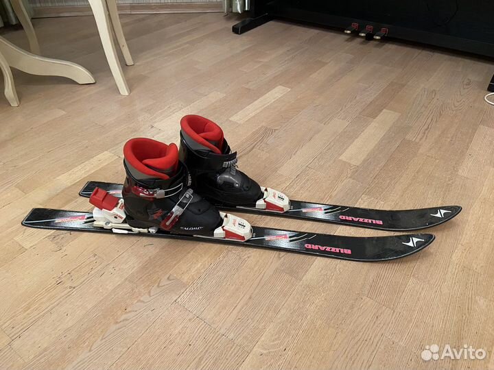 Горнолыжные ботинки и лыжи детские