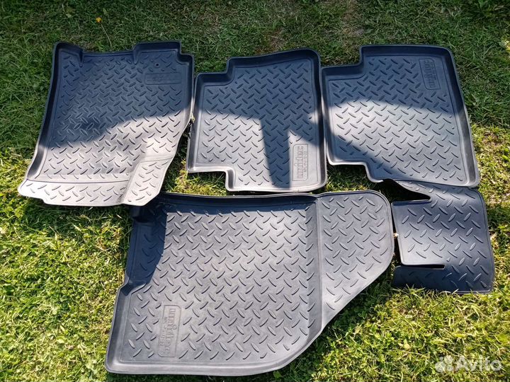 Автомобильные коврики