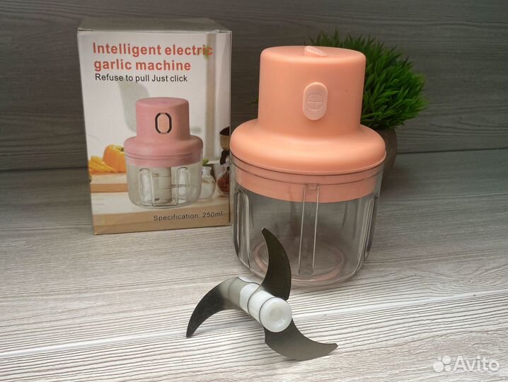 Измельчитель электрический мини блендер овощерезка