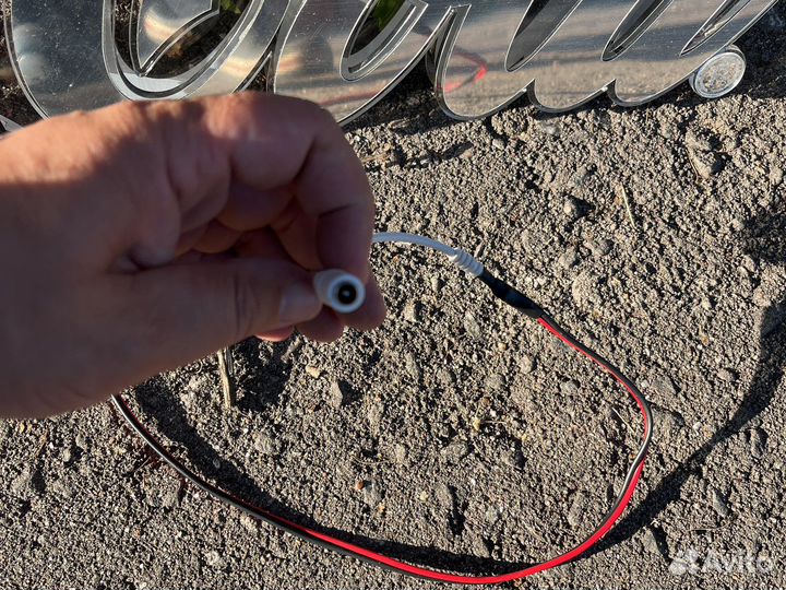 Святщаяся вывеска Coca Cola