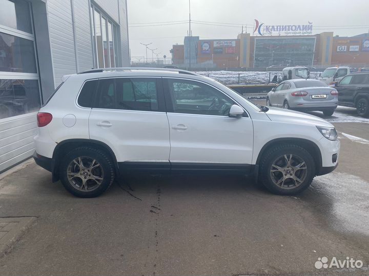 Volkswagen Tiguan 2.0 AT, 2012, 165 673 км