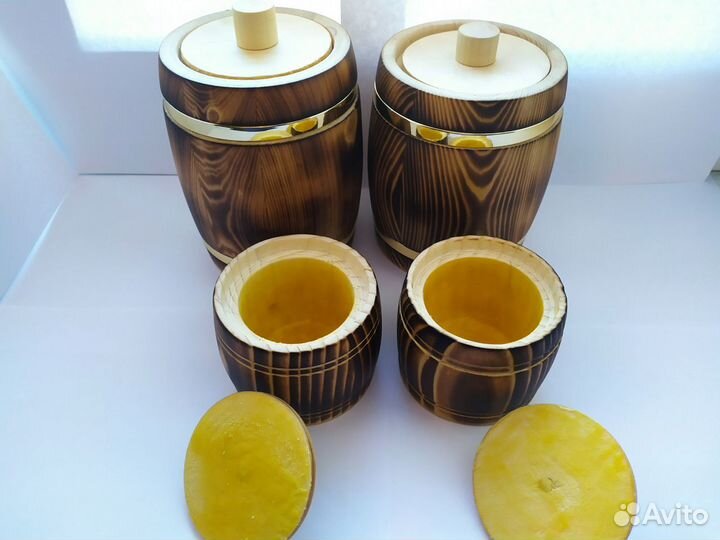 Бочонки с мёдом