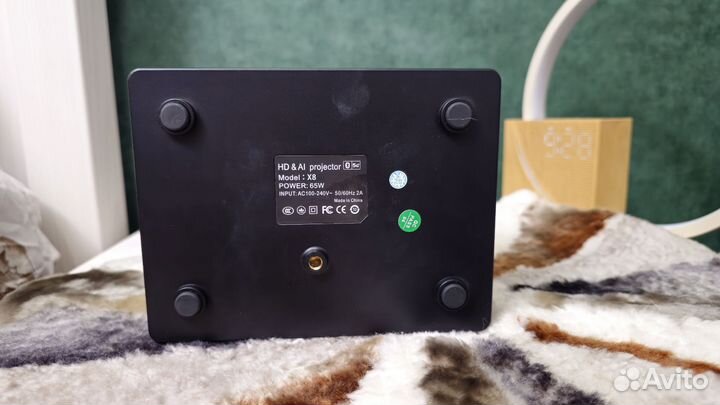 Проектор для домашнего кинотеатра 4к SMART