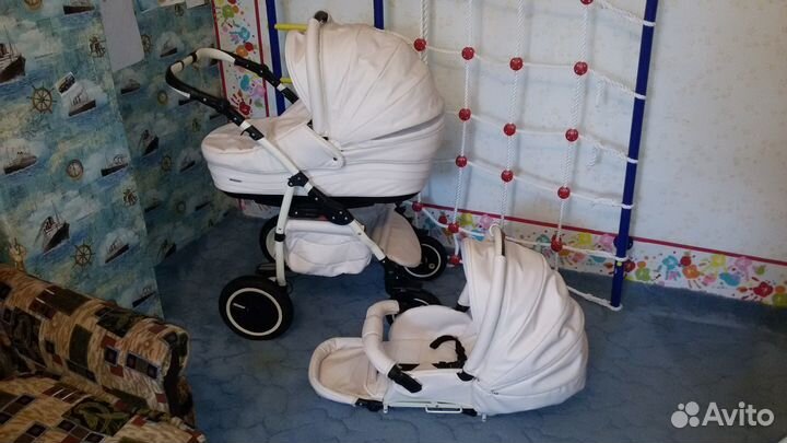 Коляска 2 в 1 Adamex Nitro эко-кожа