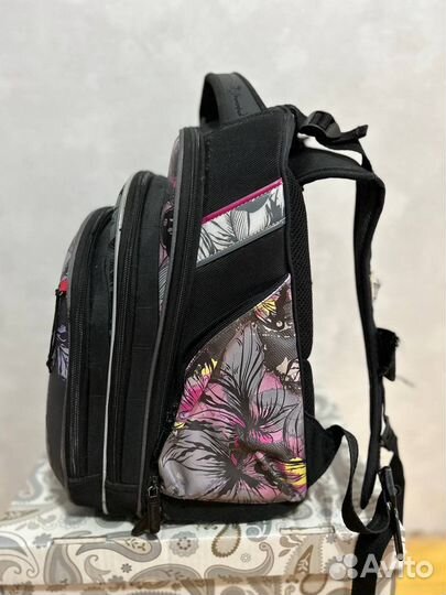 Рюкзак школьный