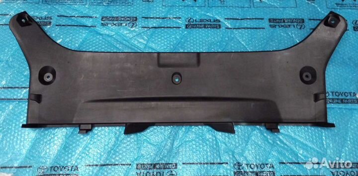 Накладка задней панели Камри 55