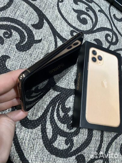 iPhone 11 Pro, 256 ГБ