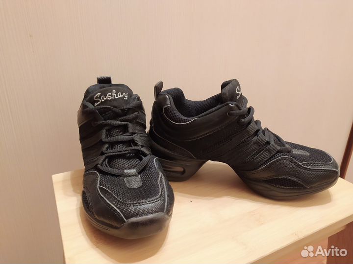 Джазовки кроссовки для танцев, р. 37