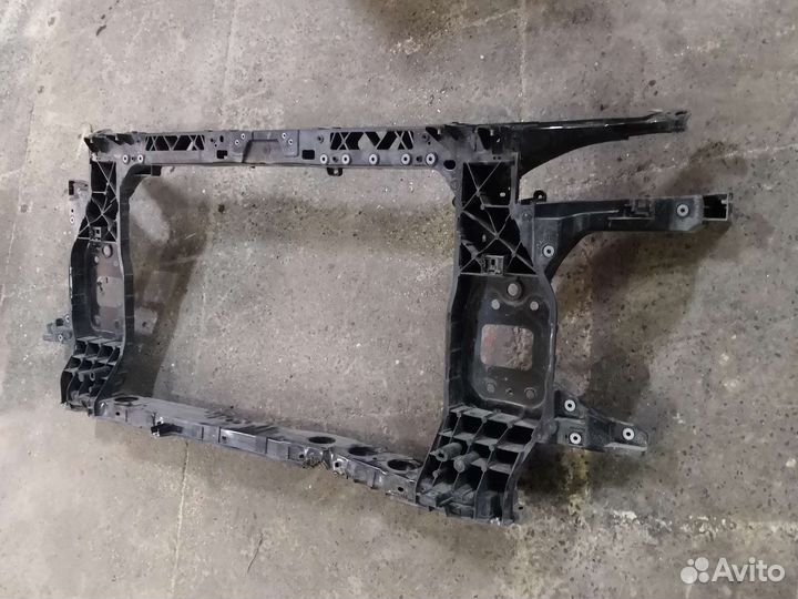 Передняя панель Hyundai Tucson NX4