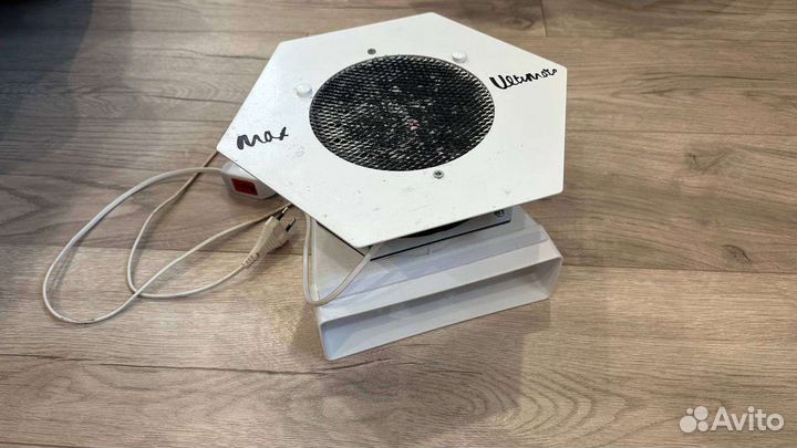 Вытяжка для маникюра