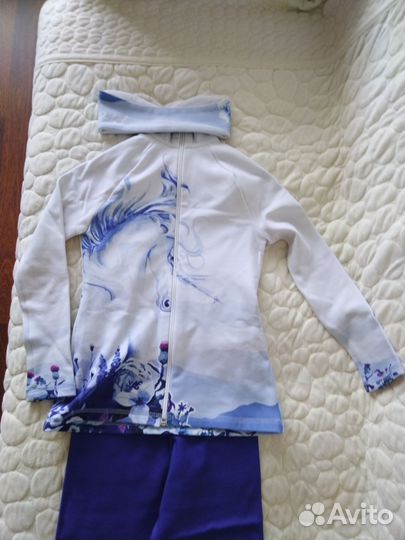 Тренировочный костюм для фигурного катания