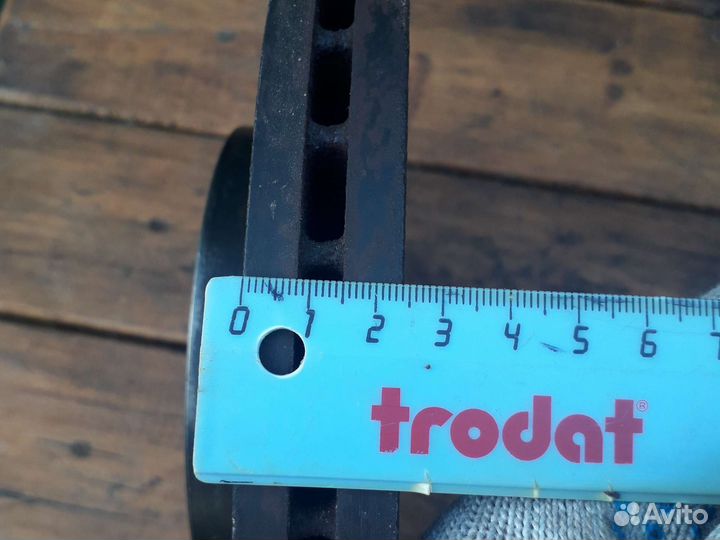 Диски тормозные передние Mazda 3