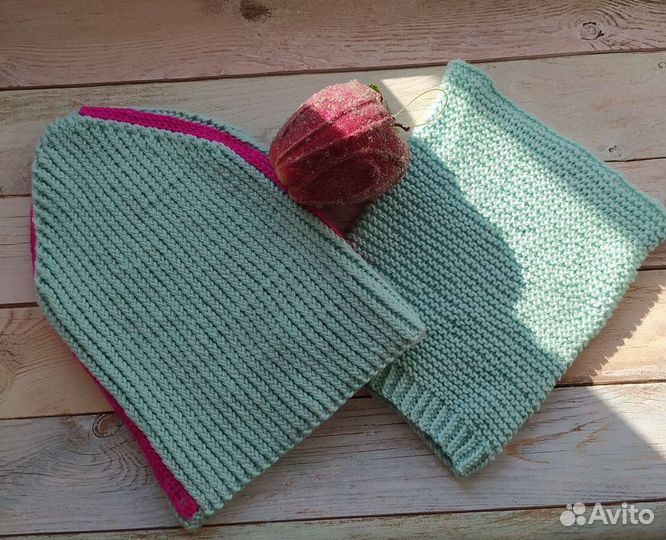 Комплект женская шапка и снуд