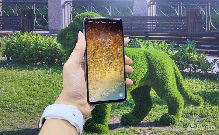 Samsung Galaxy S10e, 6/128 ГБ