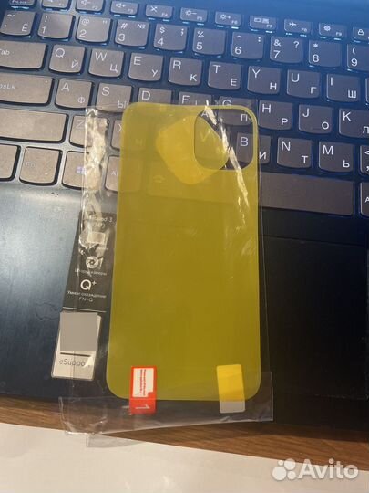 Защитная пленка на iPhone 12 mini