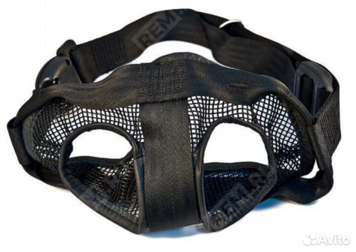 Безопасная шлейка для собак BMW