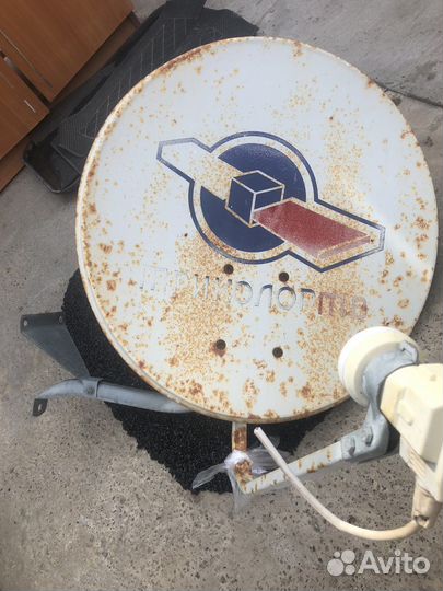 Спутниковая система триколор