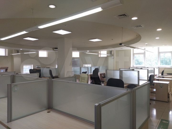 Сдам офисный этаж в центре Тюмени