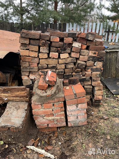 Кирпич бу
