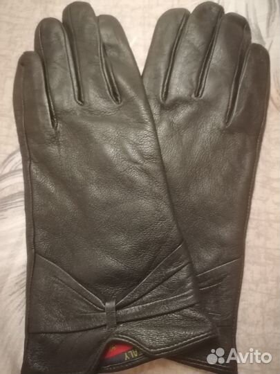 Перчатки женские кожаные новые