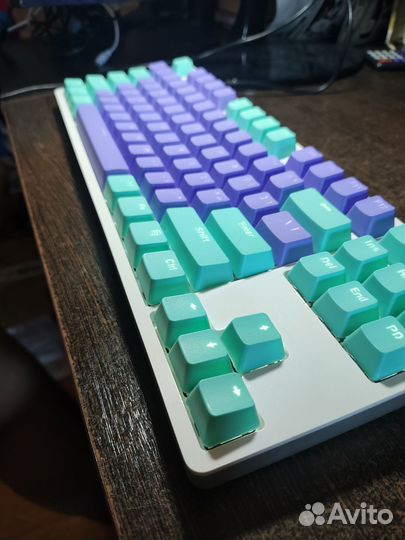 Игровая механическая клавиатура Белая