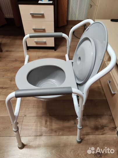 Туалетный стул