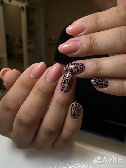 Маникюр педикюр
