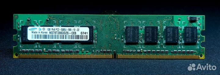 Оперативная память Samsung 1Rx8 PC2-5300U-555-12-Z