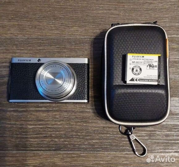 Компакт FujiFilm XF1